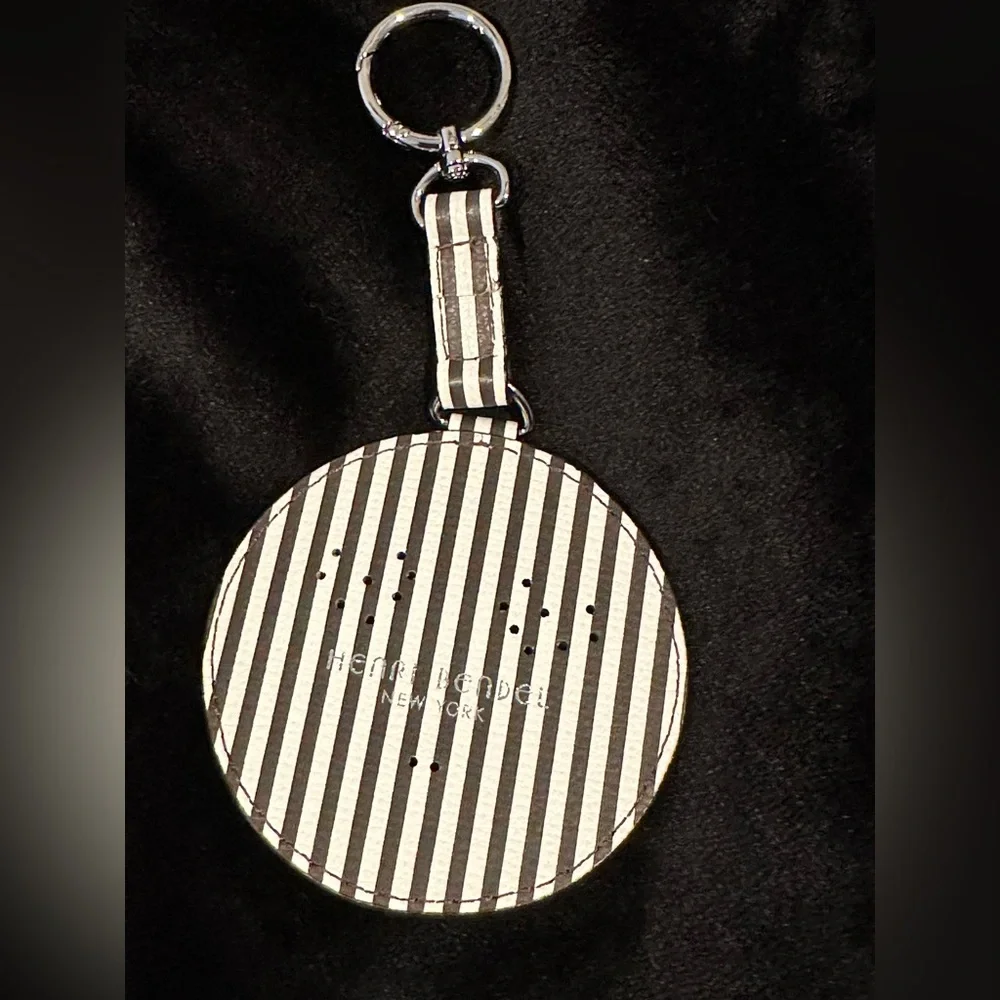 Henri Bendel Heart Smiley Face Key Fob/Bag Charm EUC